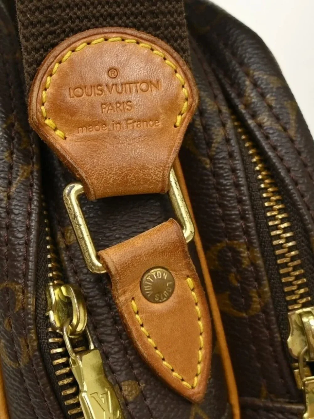 LOUIS VUITTON REPORTER PM MESSENGER SHOULDER BAG